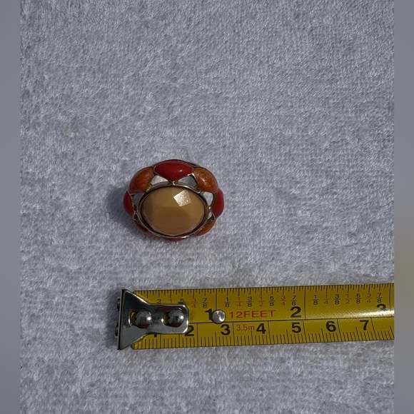 Bold Retro Gold Tone Statement Ring with Colorful Inlay - Picture 6 of 6